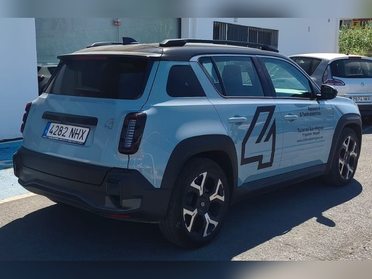 Renault R 4 Techno 110 kW (150CV) autonomía confort foto 7